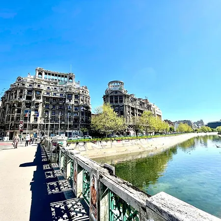Victoriei Old Town شقة بوخارست
