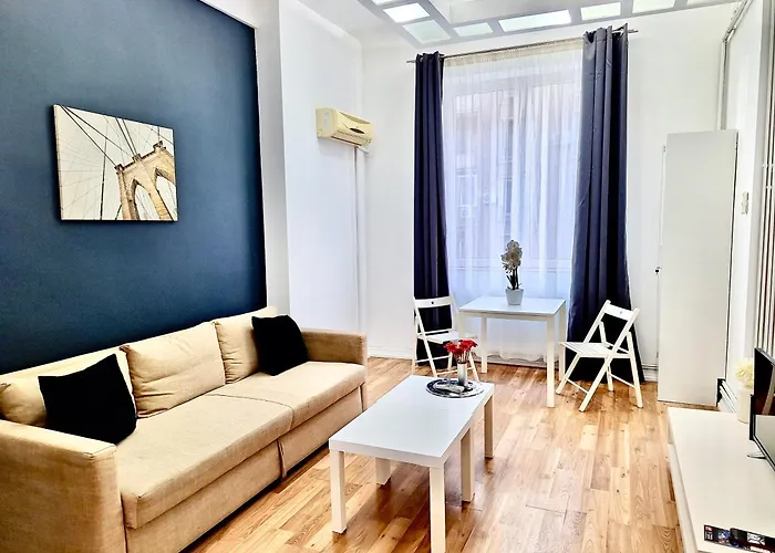 Victoriei Old Town Apartman *